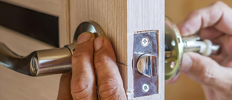 24 hour residential locksmith Buttonville